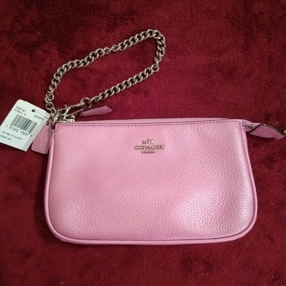 Coach Handbags - 🆕 Coach Metallic Pebbled Leather Lg. Wristlet 19